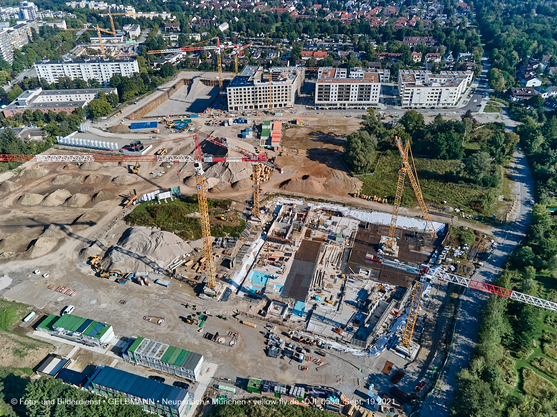 19.09.2021 - Aktuelle Luftbilder aus dem Alexisquartier und Pandion Verde in Neuperlach in München 19.09.2021 - Aktuelle Luftbilder aus dem Alexisquartier und Pandion Verde in Neuperlach in München